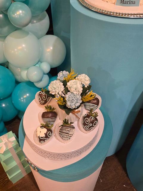 Tiffany-Themed 65th Birthday decor by The RB Designs – photo 12